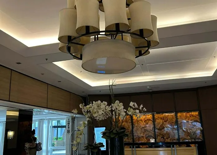 Queen Magz Staycation Mall Of 4* Manila
